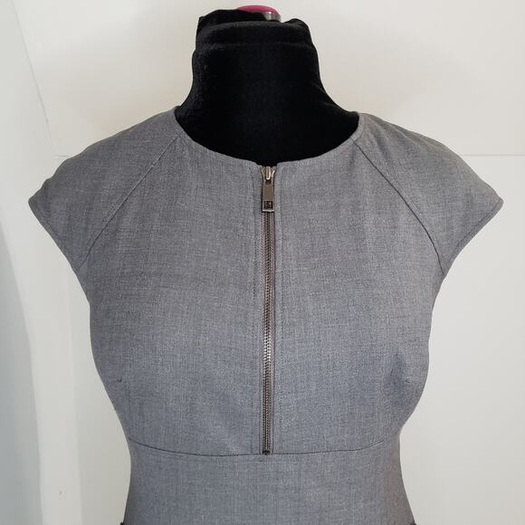 ECCOCI Gray Paneled Round Neck Cap Sleeve Zipper Front Midi Sheath Dress - Picture 6 of 12